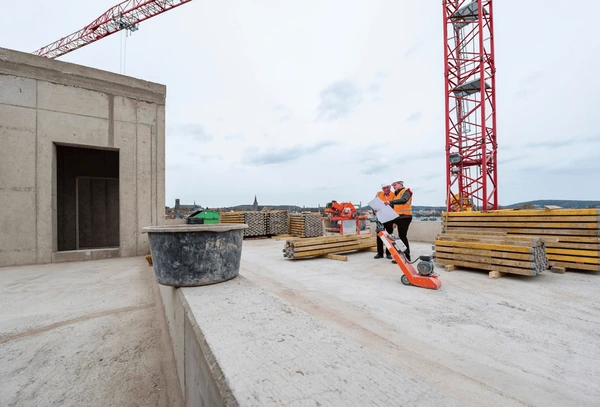 Crane Hire for Construction Sites Glen Waverley