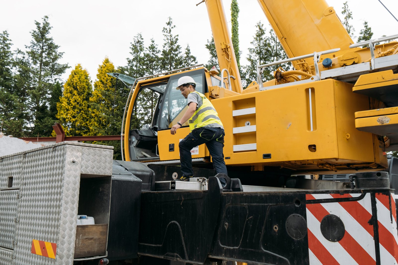 Crane Hire Prices Per Hour Clayton