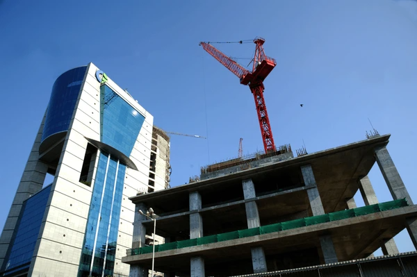 Crane Hire For Roof Installation Rowville