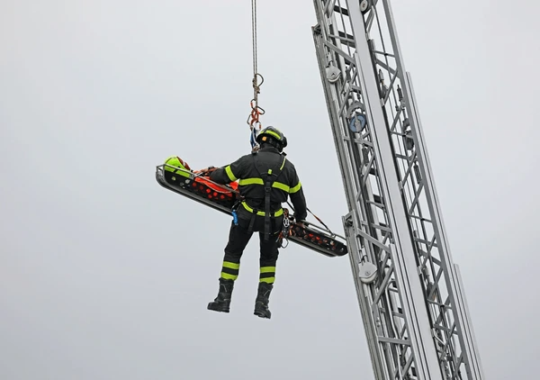 Emergency Crane Lifting Clyde