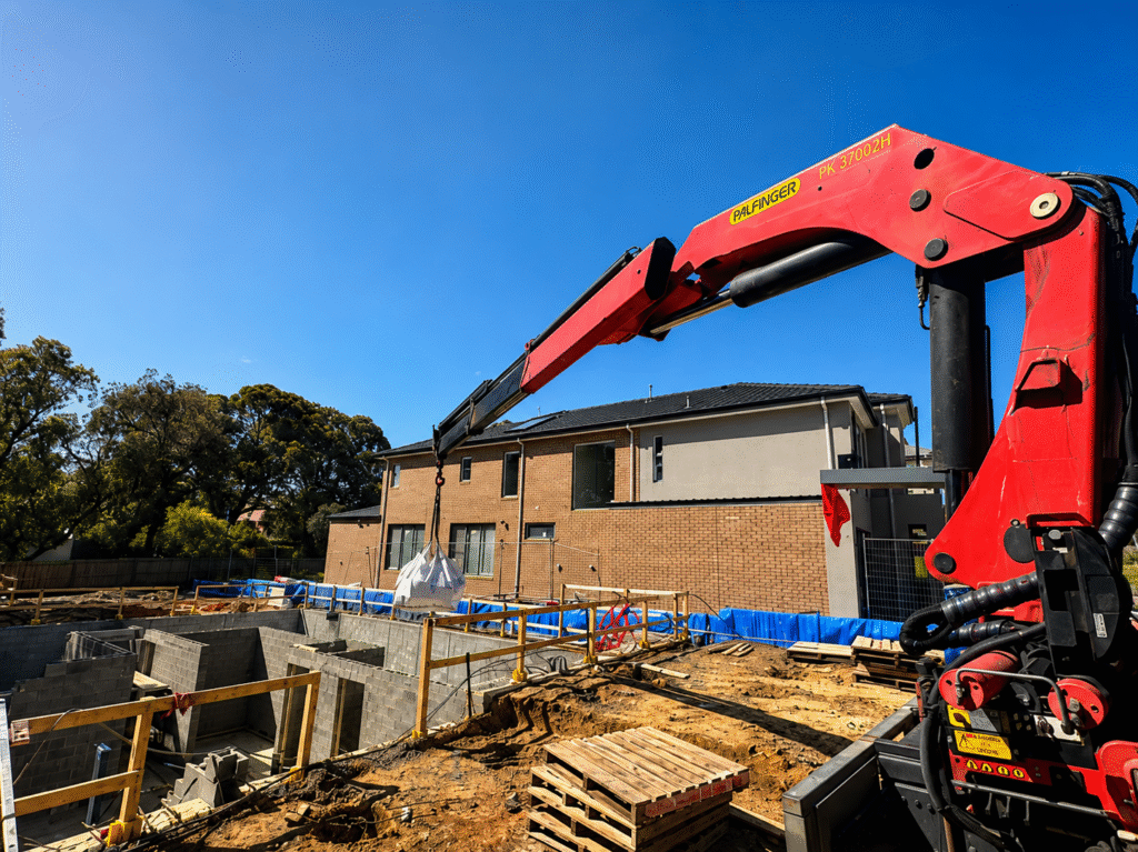 Why Dandenong Businesses Need Fast Crane Truck Services